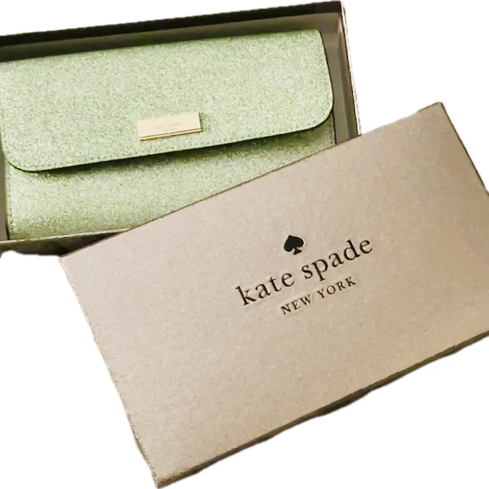 Kate Spade Kenzie Medium Flap Wristlet Seafoam Green Glitter New in Box KK332 - Picture 7 of 9